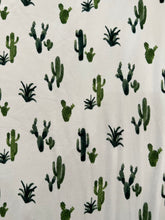 XL- White Cactus & Sage
